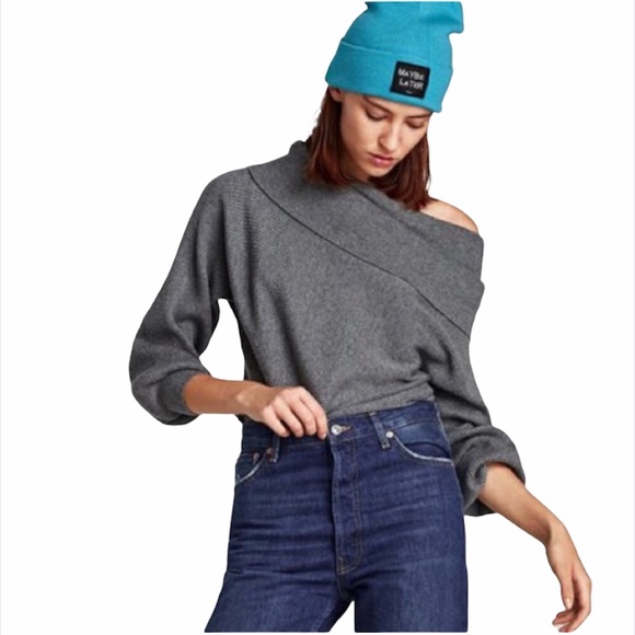 Zara Sweaters - Zara bandeau sweater